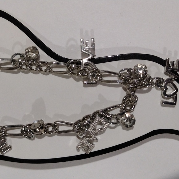 Silver-Tone Love word Anklet with Matching Toe Ring – Boho Festival Jewelry Set - Picture 5 of 8